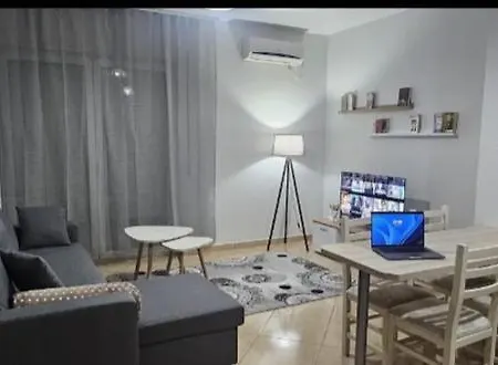 아파트 Lighthouse Spacious New Bazaar *