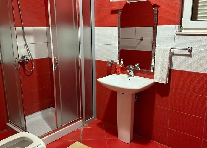 Lighthouse Spacious New Bazaar アパート *