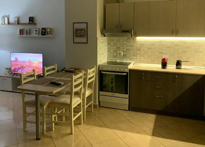 Lighthouse Spacious New Bazaar Apartment Tirana